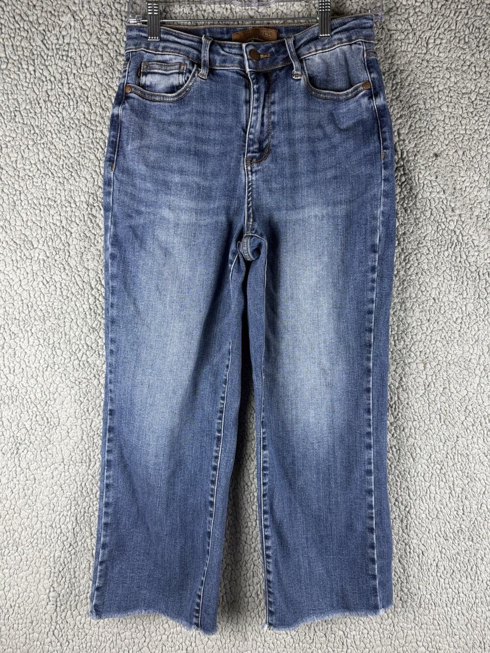 Judy Blue Jeans Women’s 3/26 Blue Wide Leg Crop High Rise Raw Hem